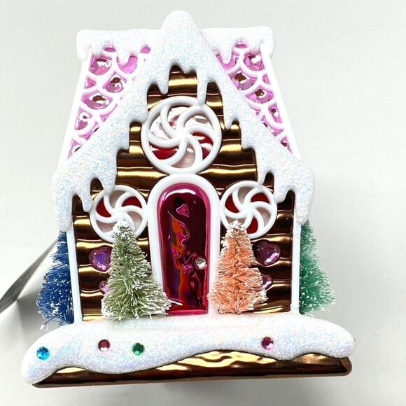 Bath & Body Works Magical Holiday Gingerbread House Wallflower Nightlight - Picture 6 of 7
